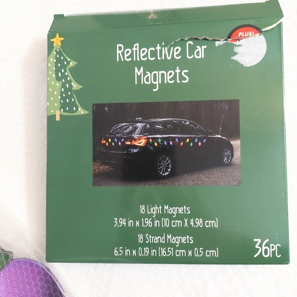 Reflective Car Magnets Christmas Light Bulbs Strand Parade Decor - Picture 2 of 4